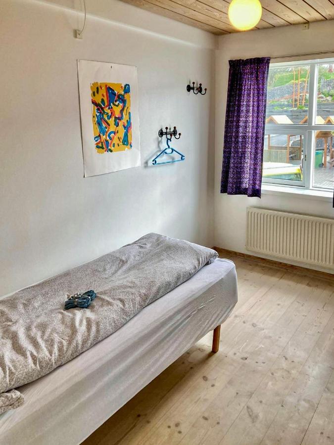 Guesthouse At The Boat Harbour Tórshavn Eksteriør billede