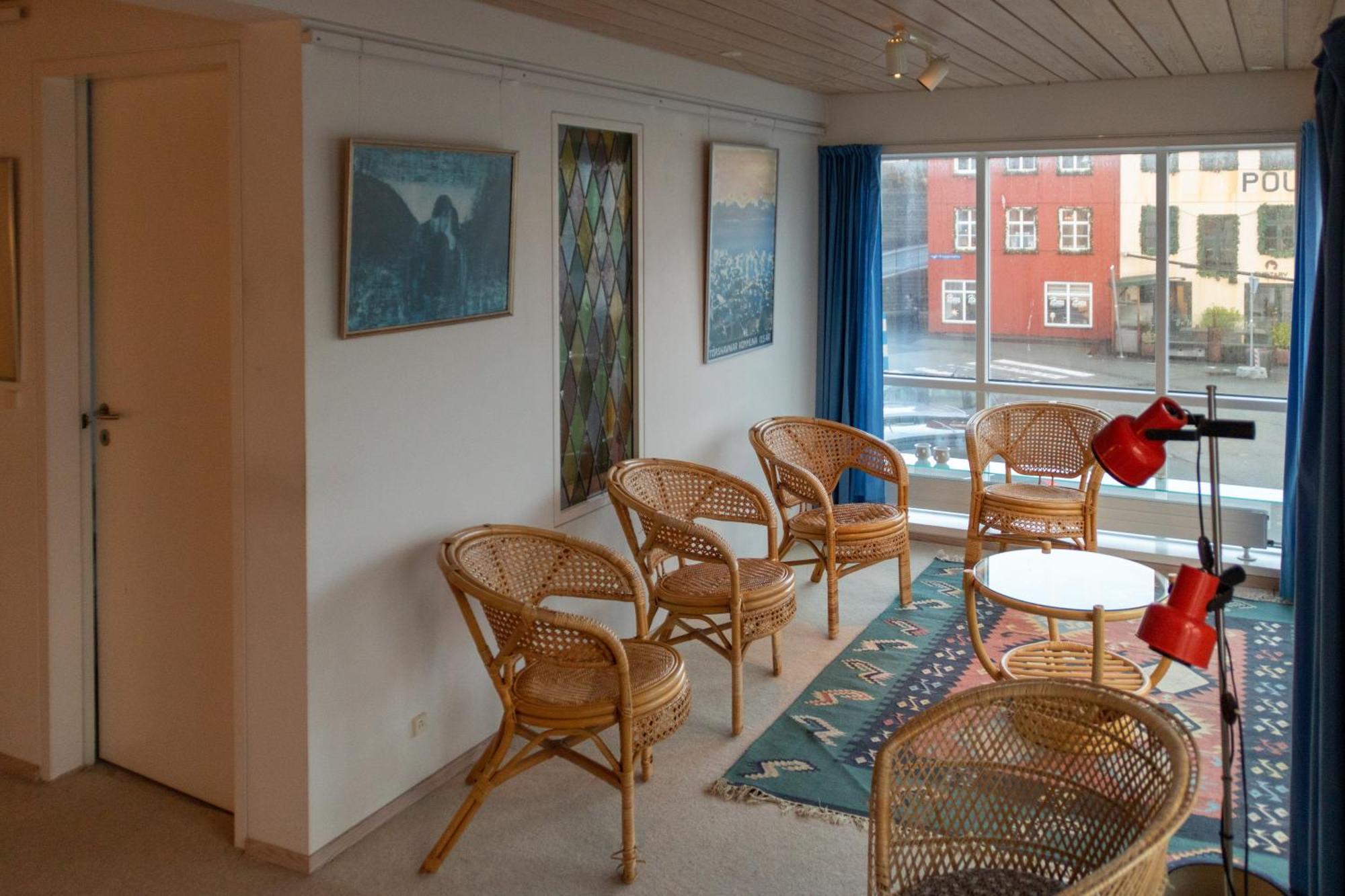 Guesthouse At The Boat Harbour Tórshavn Eksteriør billede